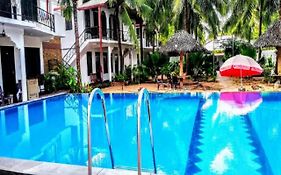 Crescent Sea Resort